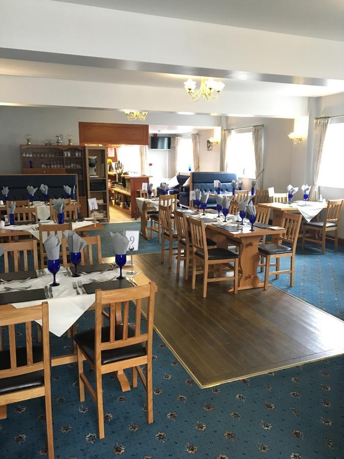 Nant-Y-Ffin Hotel Llandissilio Kültér fotó